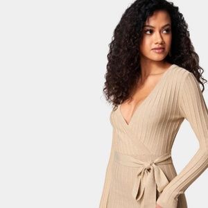 BEBE SPARKLE SWEATER FLOUNCE DRESS Women XXL Tan / Gold Midi Dress